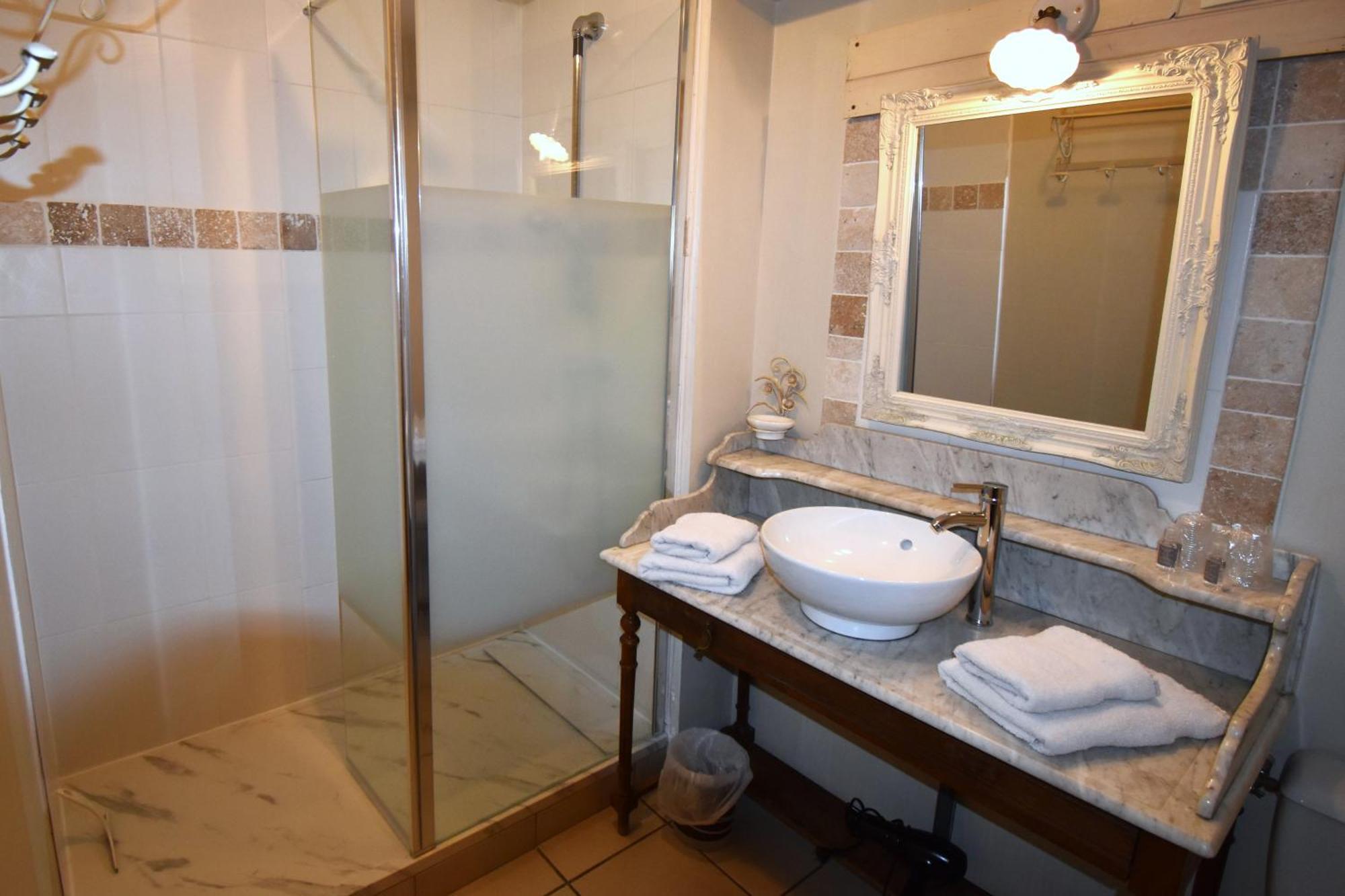 La Cle Des Bois Bed & Breakfast Le Bourg-dʼOisans Exterior foto