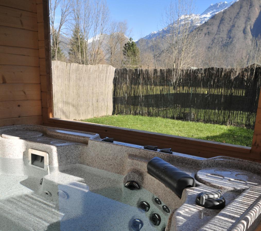 La Cle Des Bois Bed & Breakfast Le Bourg-dʼOisans Exterior foto